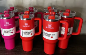 La marca Stanley sacó sus productos para celebrar el día de San Valentín sumándose a las temporalidades del año.